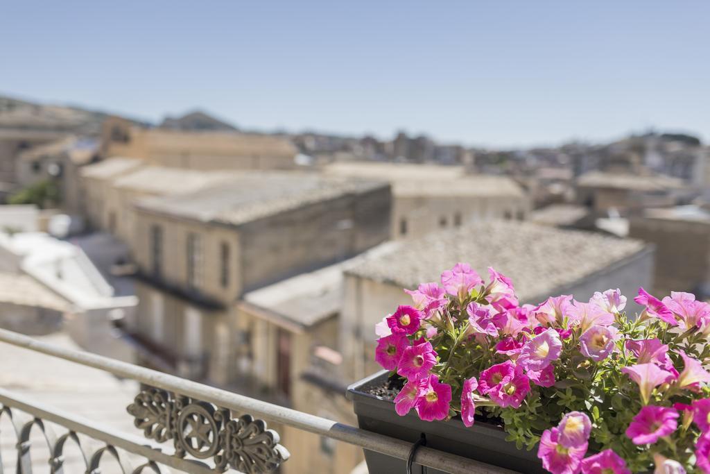 Beatus Suites And Rooms B&B Canicatti Exterior photo